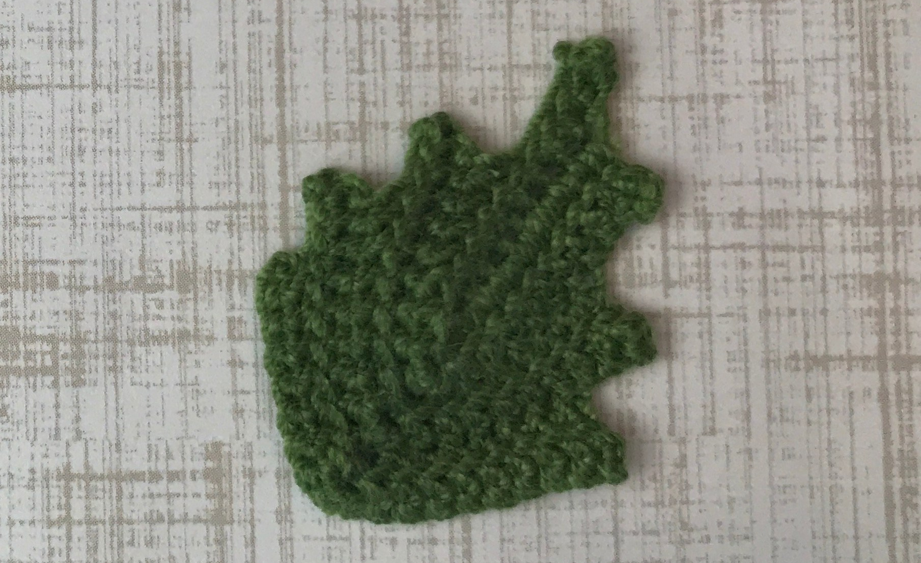 crochet leaf