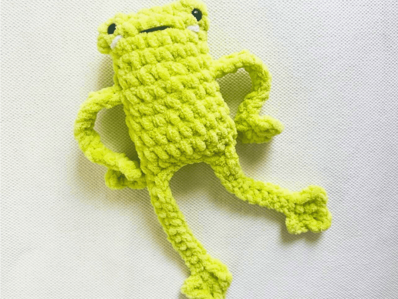 Crochet No-Sew Leggy&nbsp;Frog